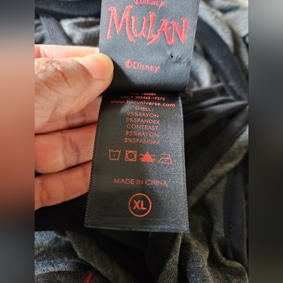 G150. Disney Mulan Sword Mesh Back Tank Top in Gray/Black - Size XL - Picture 5 of 5